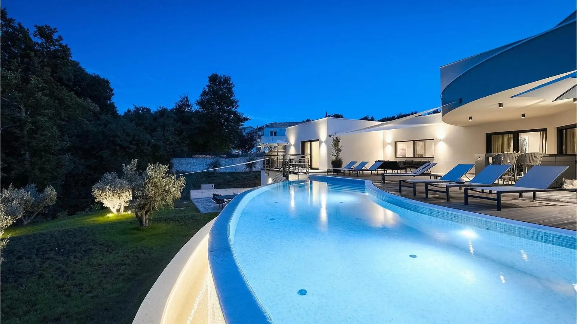 Holiday home Villa Viktor Tireli Krsan